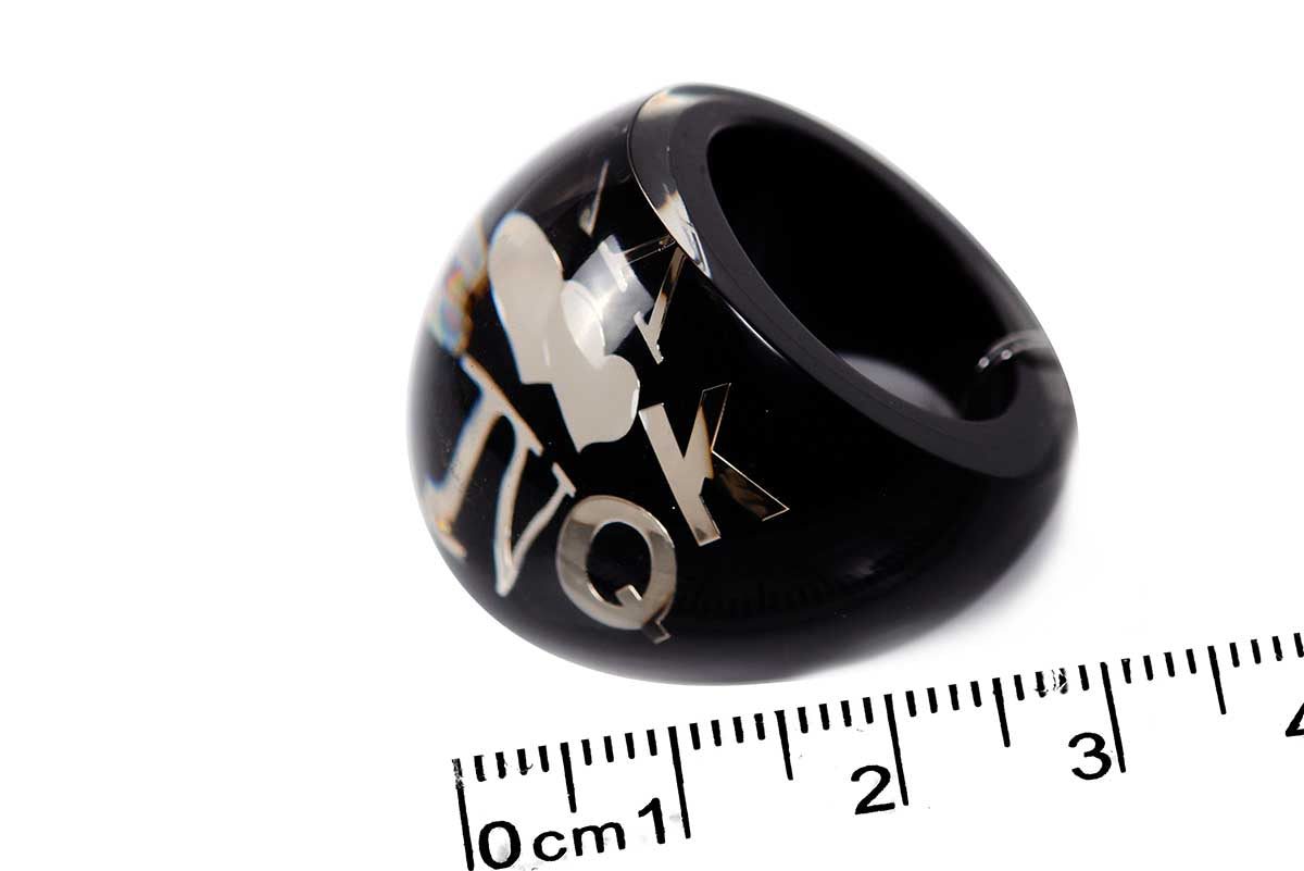Anillo "CAPSULA" Negra (M23824)