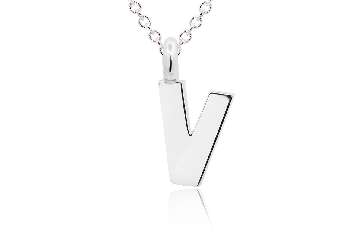 Gargantilla con Dije letra "V" en Plata .925 (M35645)