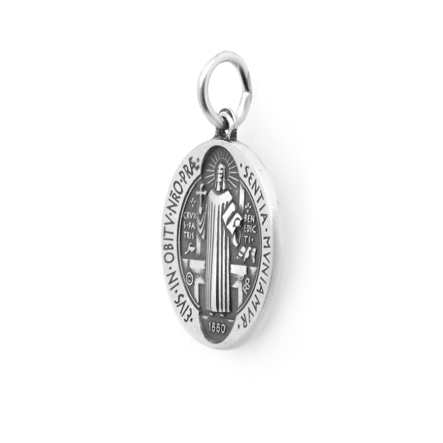 Medalla San Benito 18mm en plata .925 (M38515)