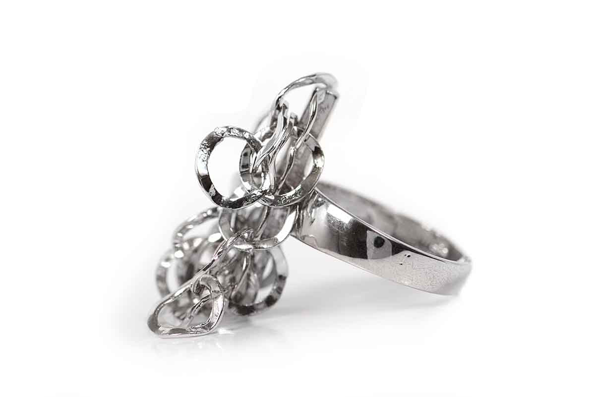 Anillo "CASCADA" de plata 925 (23826)