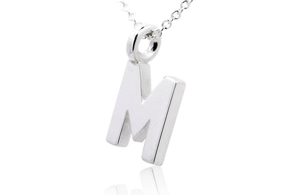 Gargantilla con Dije letra "M" en Plata .925 (M35639)