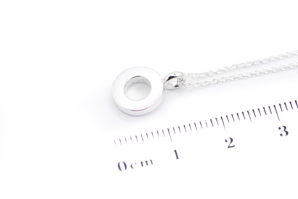 Gargantilla con Dije letra "O" en Plata .925 (M35641)