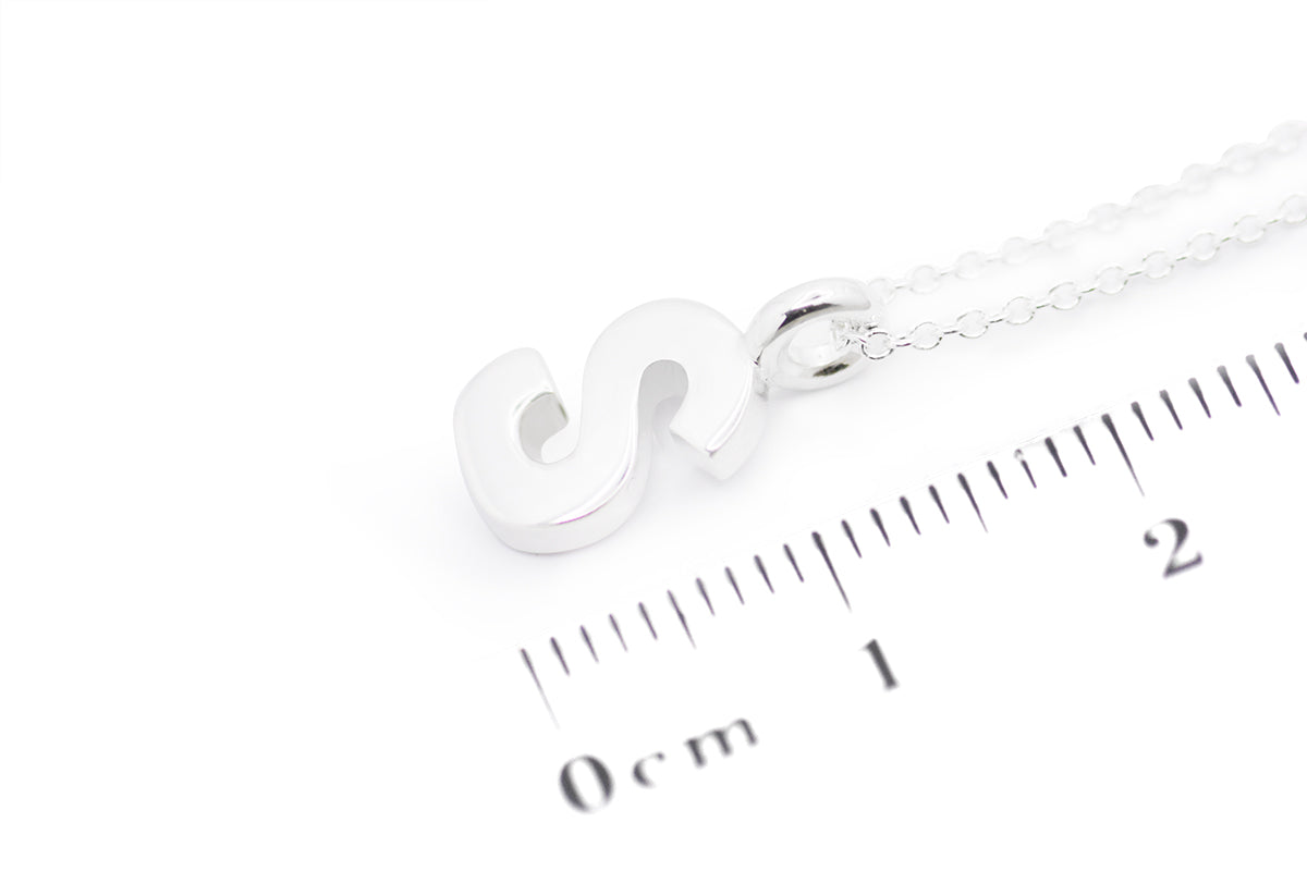 Gargantilla con Dije letra "S" en Plata .925 (M35644)