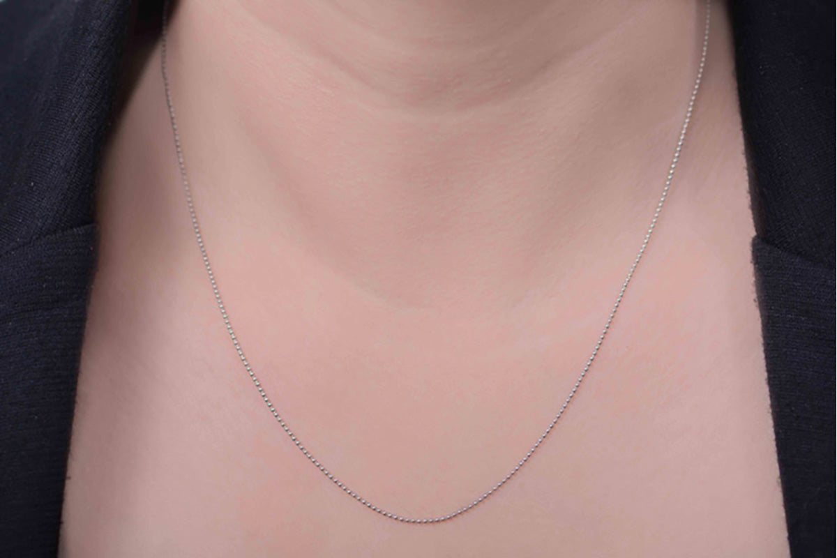Cadena de 1mm en plata fina acabado Esfera Lisa (22624)