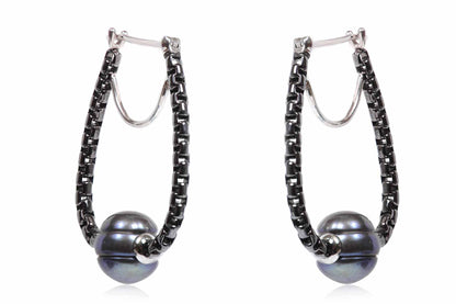 Aretes "METRO" de plata 925 con perla gris (27475)