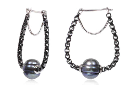 Aretes "METRO" de plata 925 con perla gris (27475)