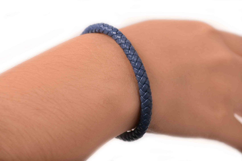 Pulsera De Piel Color Azul Con Plata .925 (M30277)
